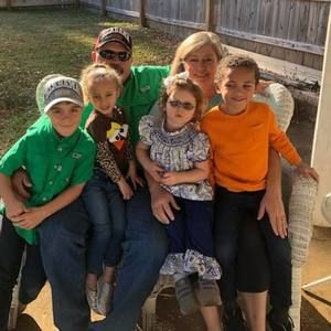 Meet your Posher, Lynn